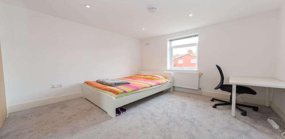 			NEW INSTRUCTION, 3 Bedroom, 1 bath, 1 reception Flat			 Charteris Road, QUEENS PARK